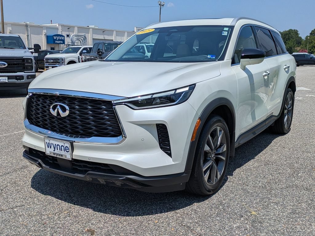 Used 2023 INFINITI QX60 Luxe w/ Cargo Package AWD/4WD image 8