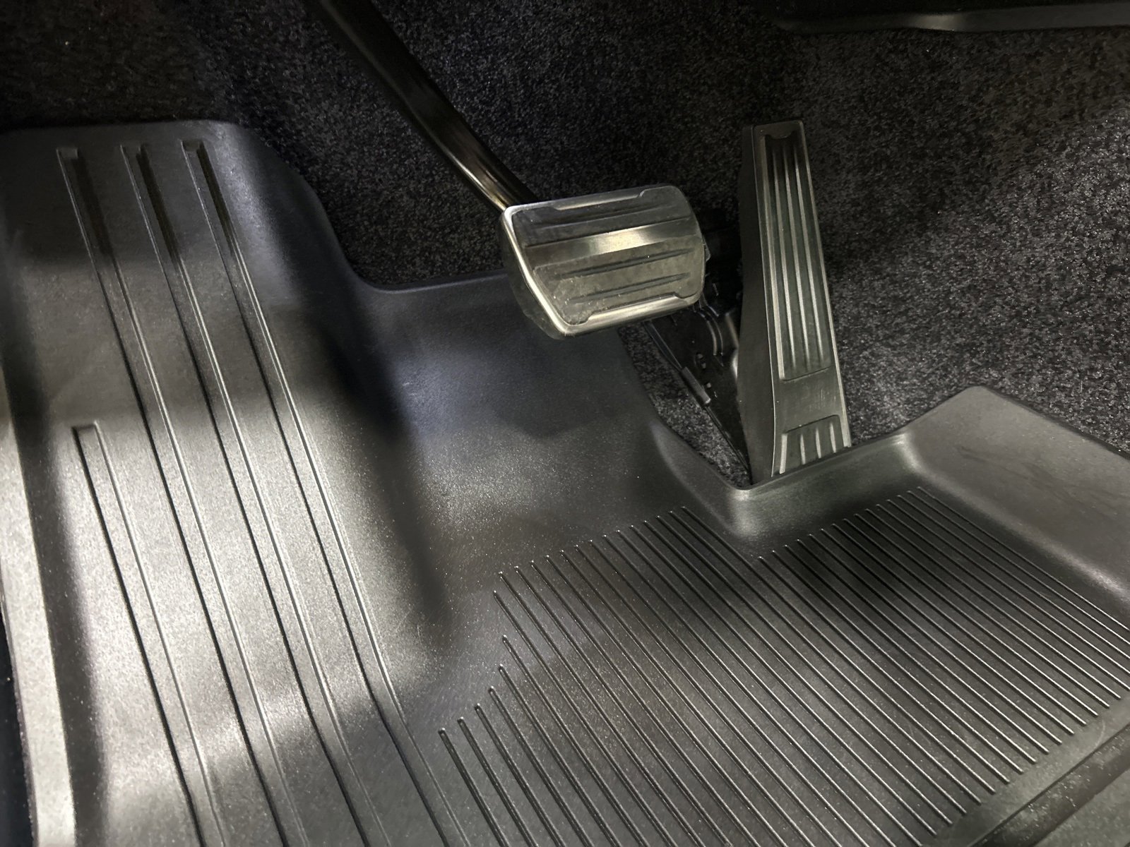 Used 2025 Land Rover Range Rover SE image 47