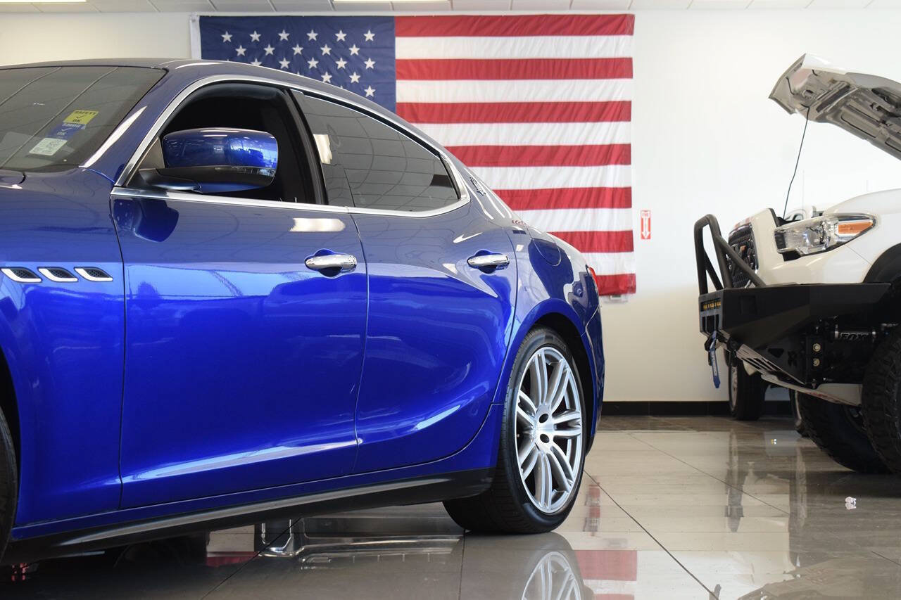 Used 2016 Maserati Ghibli S RWD image 17