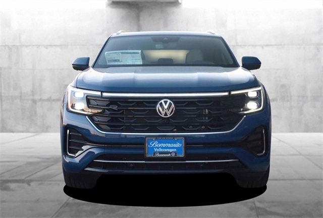 New 2026 Volkswagen Atlas Cross Sport SEL Premium R-Line image 4