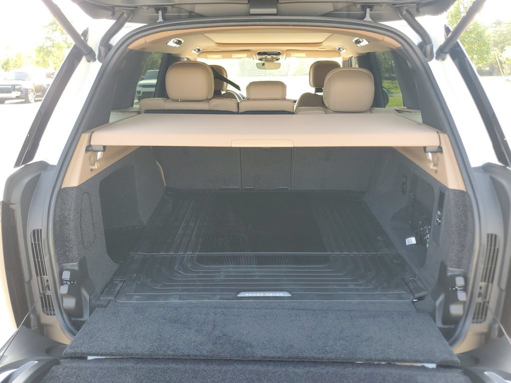 New 2026 Land Rover Range Rover SE AWD/4WD image 31