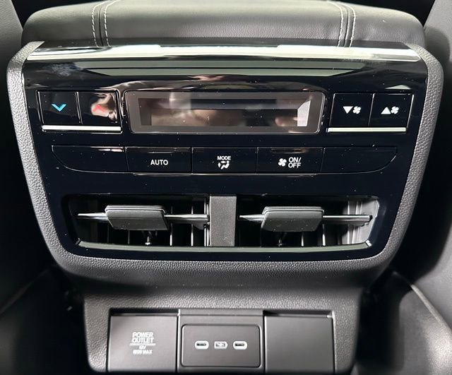 Used 2026 Acura MDX w/ Technology Package AWD/4WD image 22
