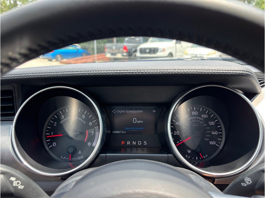 Used 2020 Ford Mustang Premium RWD image 22