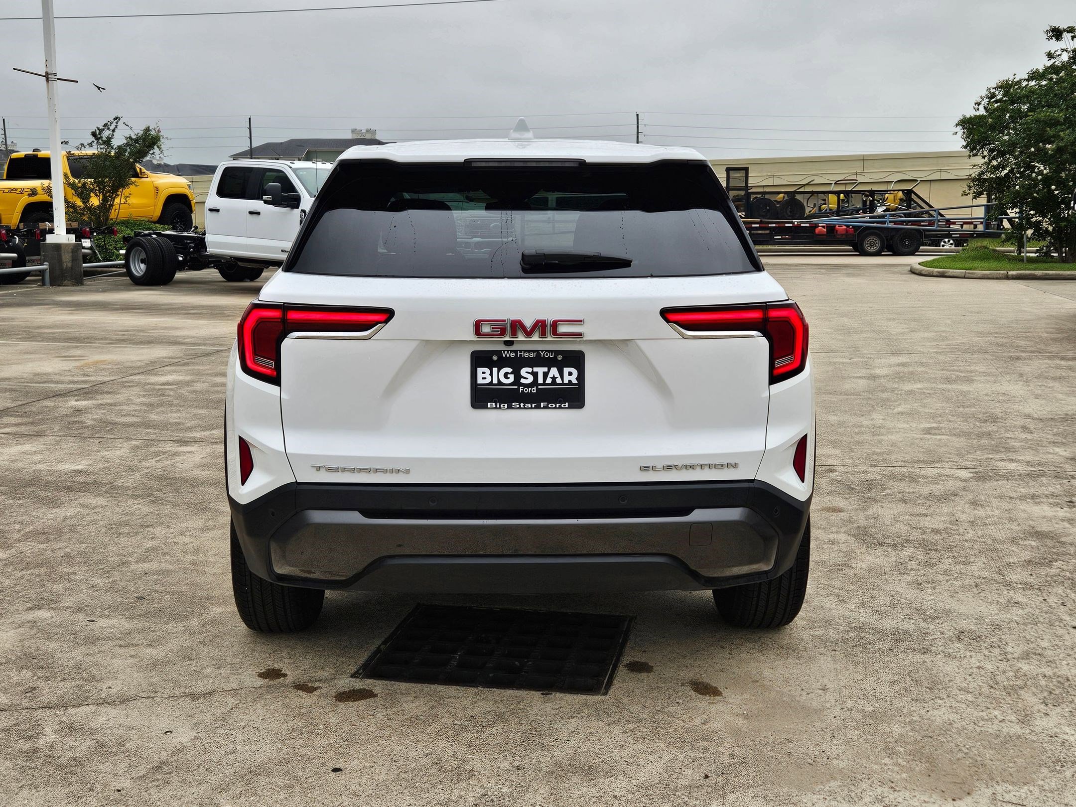 Used 2026 GMC Terrain Elevation FWD image 6