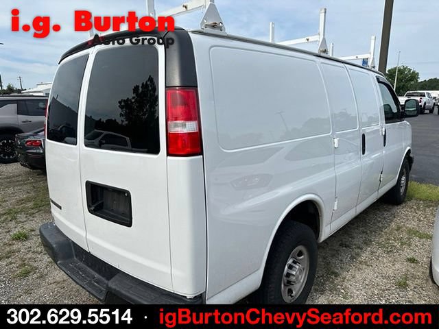 Used 2019 Chevrolet Express 2500 w/ Driver Convenience Package RWD image 7