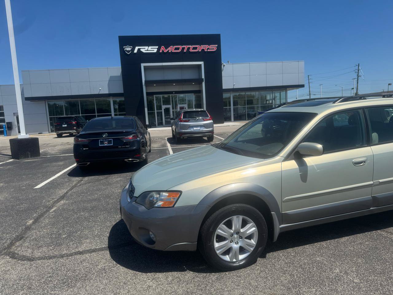 Used 2005 Subaru Outback 2.5i Limited AWD/4WD image 12