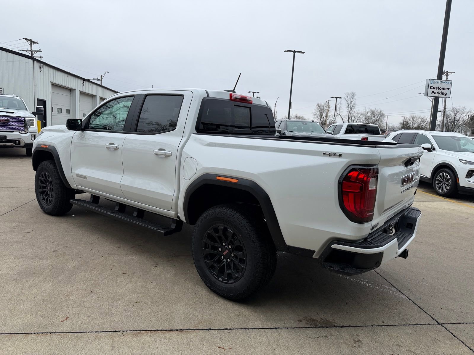 New 2026 GMC Canyon Elevation w/ Convenience Package image 33