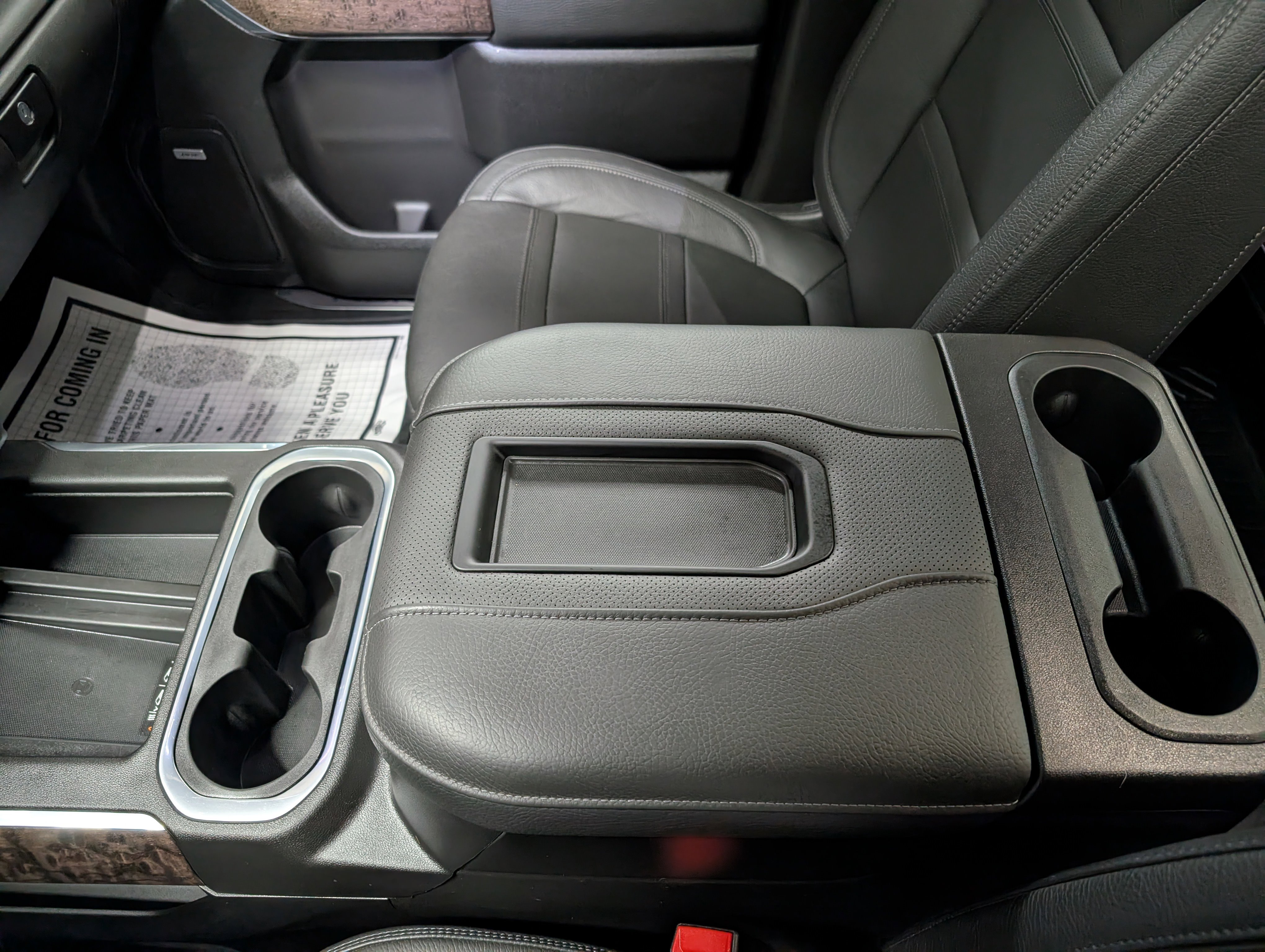 Used 2022 GMC Sierra 3500 Denali image 11