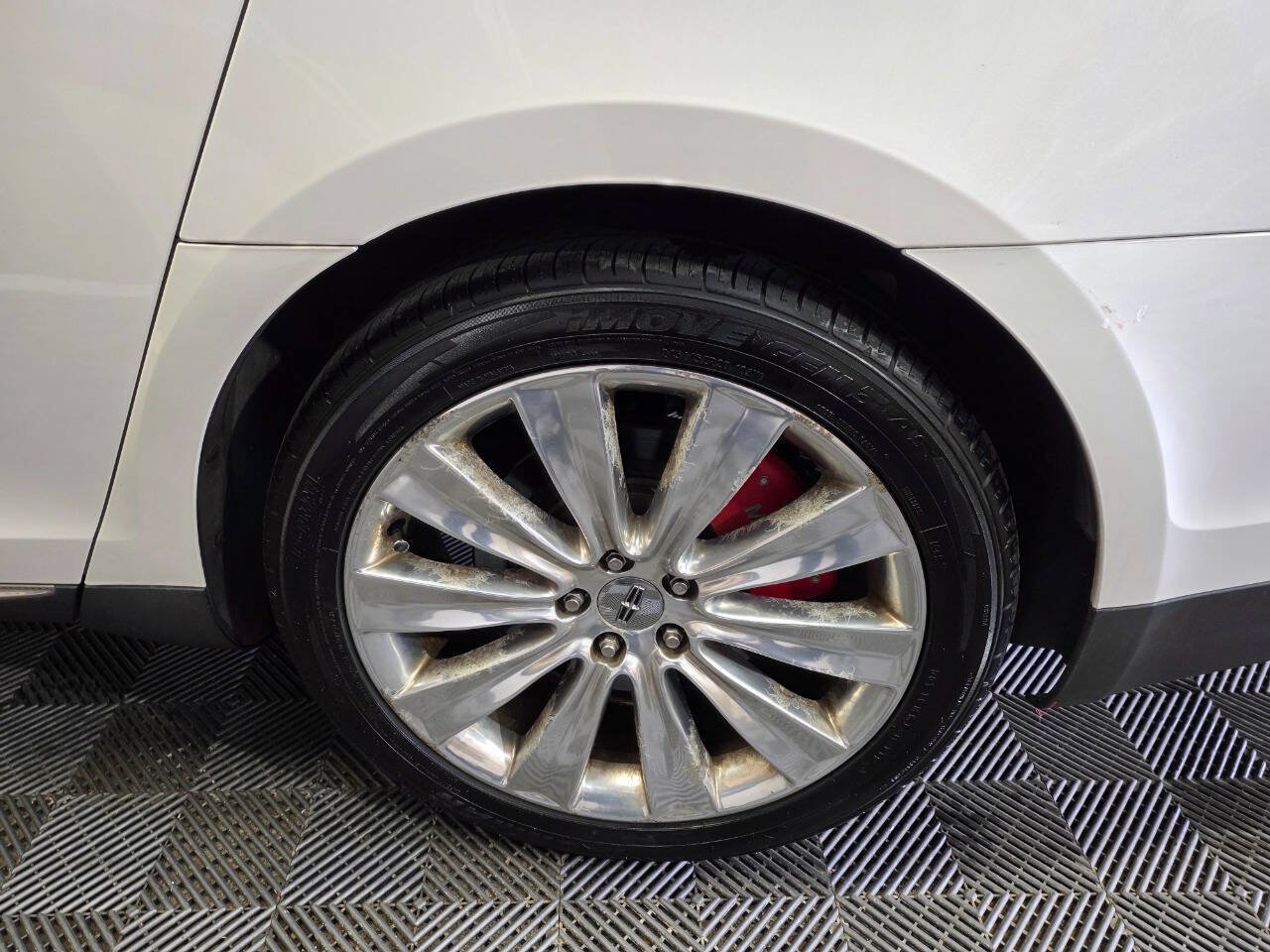 Used 2014 Lincoln MKS AWD w/ Equipment Group 201A image 35