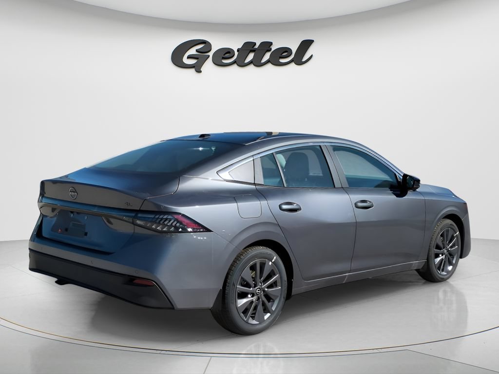 New 2026 Nissan Sentra SL w/ Floor Mat Package FWD image 5