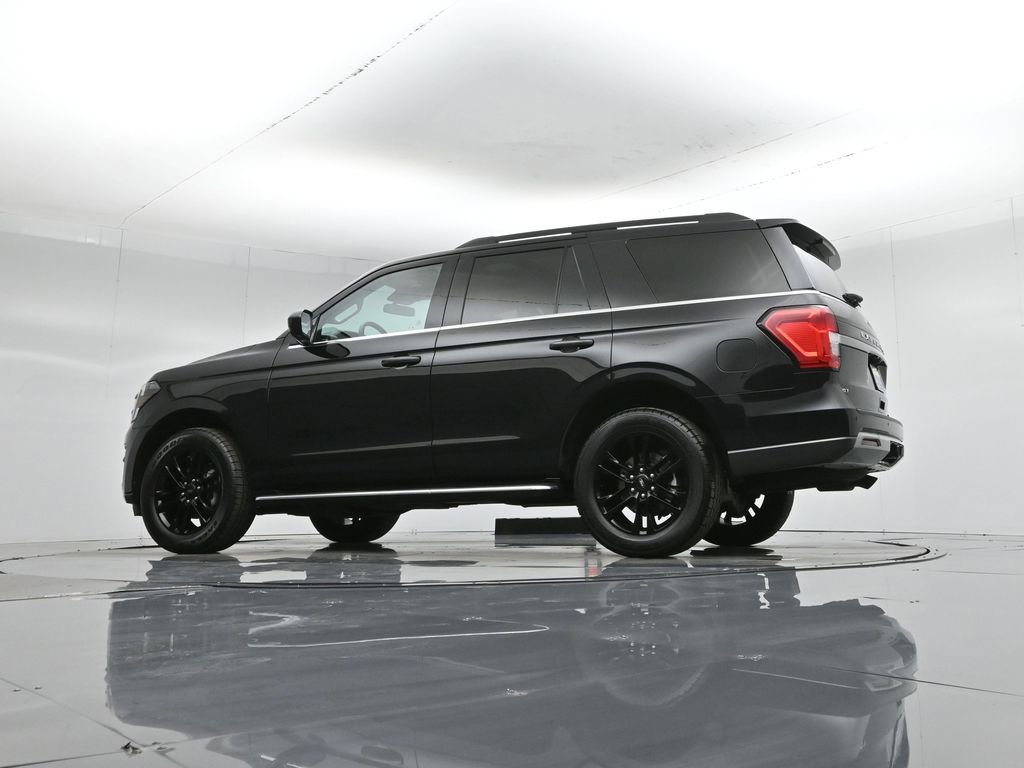 Used 2023 Ford Expedition XLT image 55