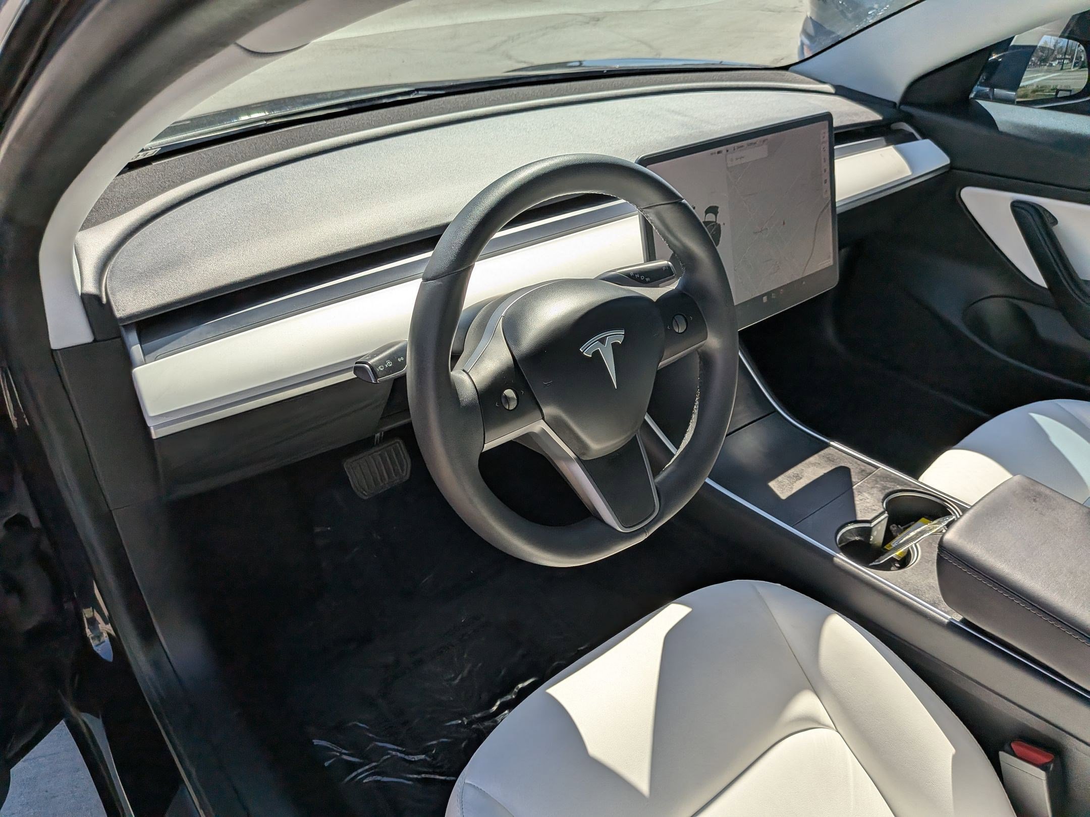 Used 2020 Tesla Model 3 Long Range image 15