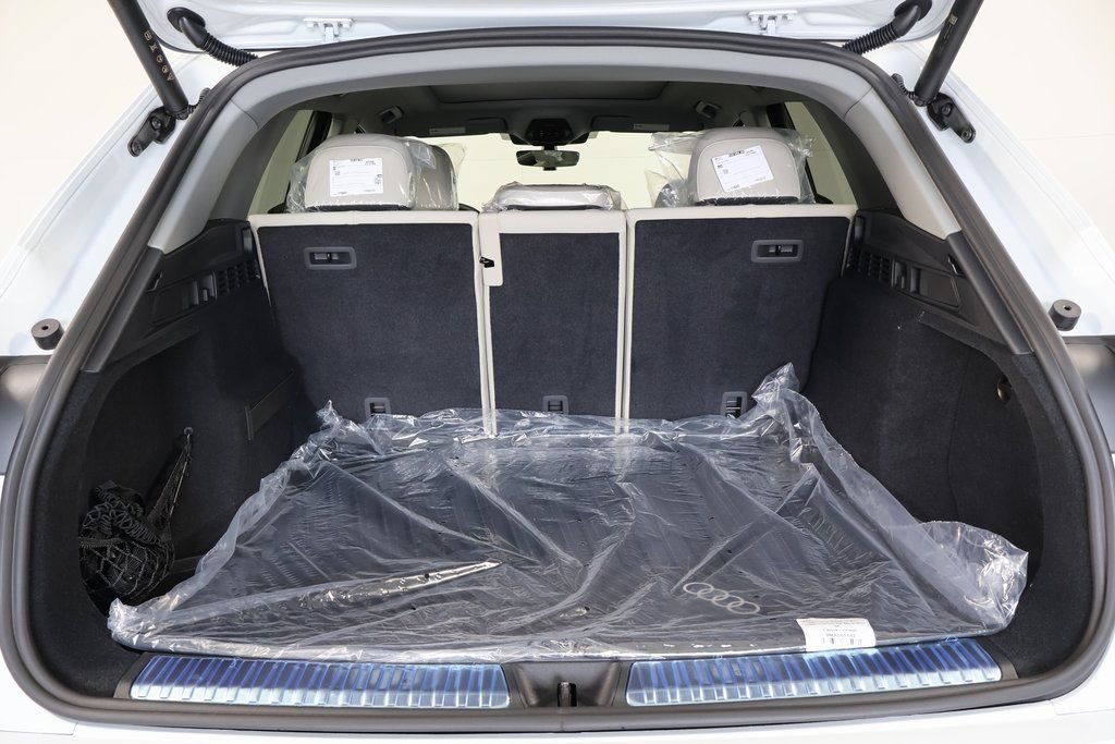 New 2026 Audi Q5 Premium AWD/4WD image 8