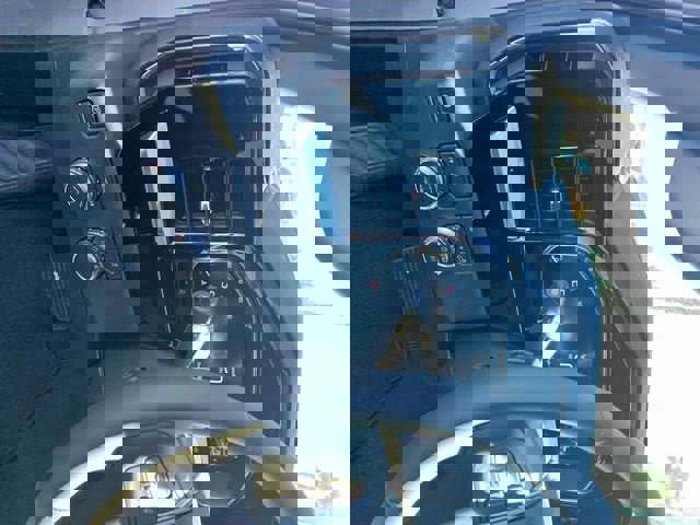 New 2026 GMC Sierra 1500 SLT w/ SLT Premium Plus Package image 18