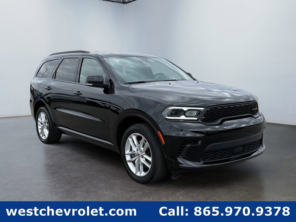 Used 2024 Dodge Durango GT image 1