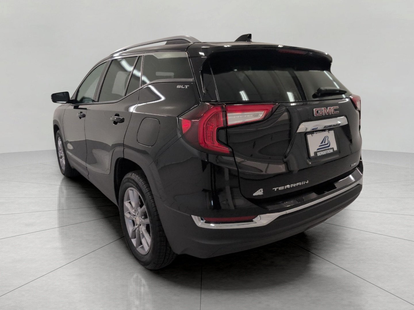 Certified 2023 GMC Terrain SLT AWD/4WD image 20