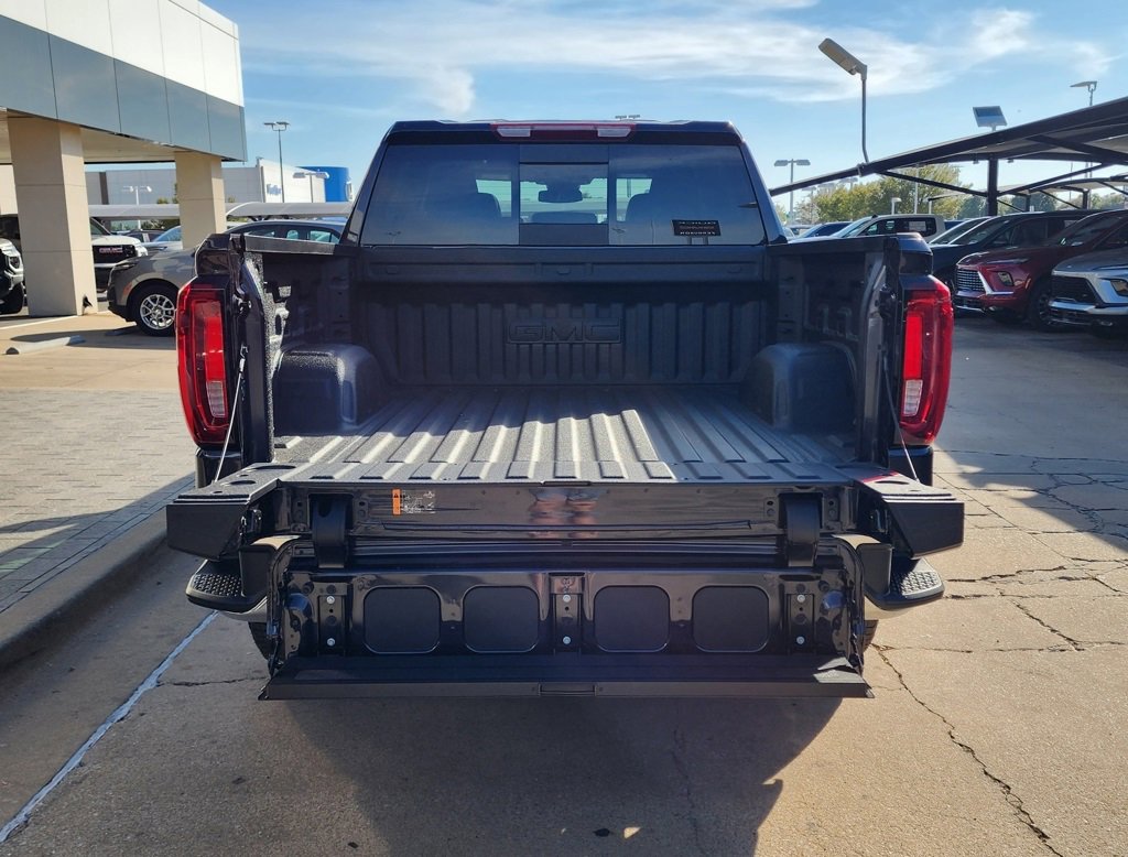 New 2026 GMC Sierra 1500 SLT image 50