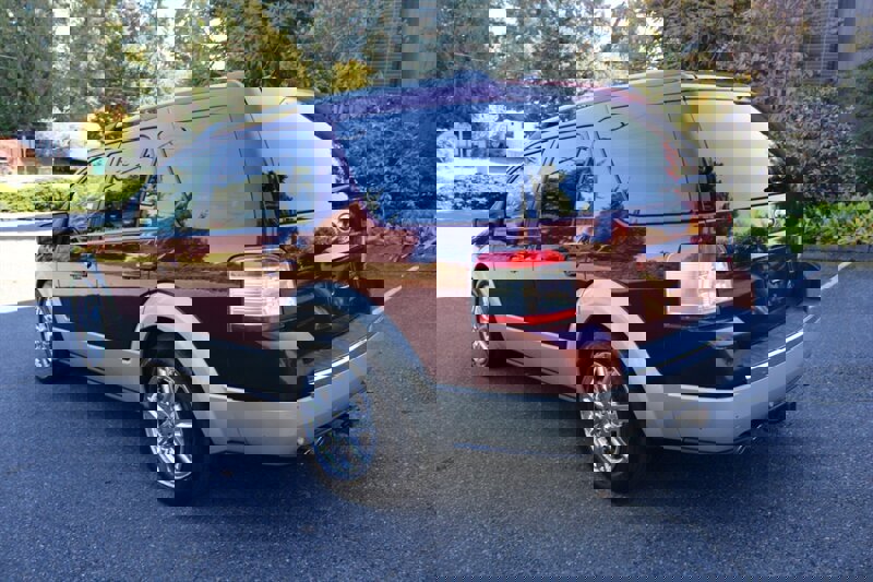 Used 2008 Ford Taurus X Eddie Bauer image 4