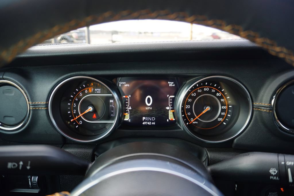 Used 2023 Jeep Gladiator Overland image 15