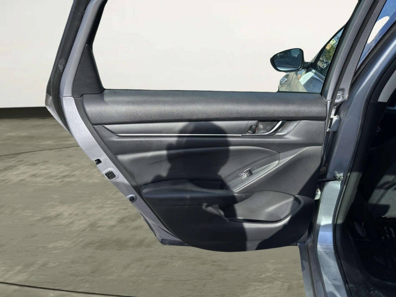 Used 2022 Honda Accord LX image 12