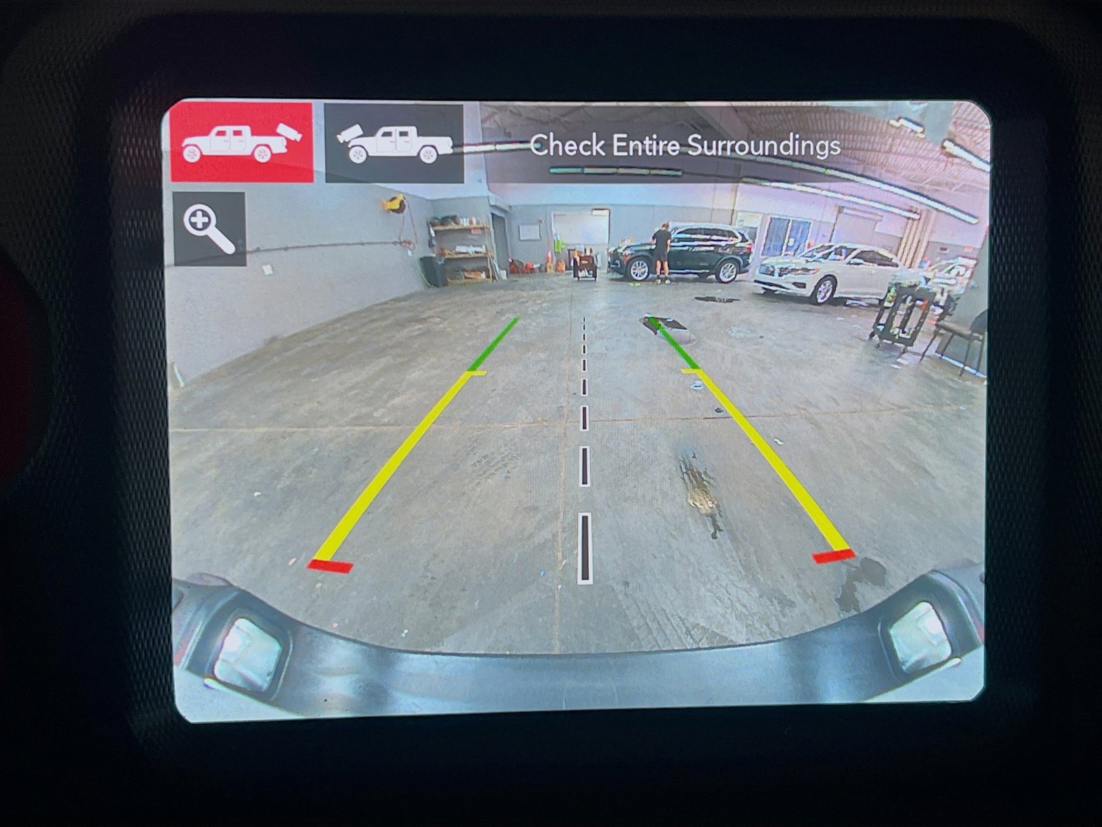 Used 2022 Jeep Gladiator Rubicon w/ LED Lighting Group AWD/4WD image 10