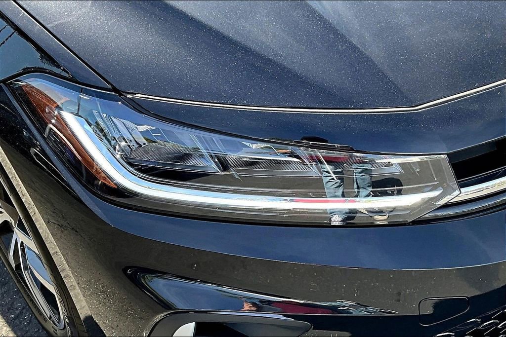 New 2026 Volkswagen Jetta SE image 28