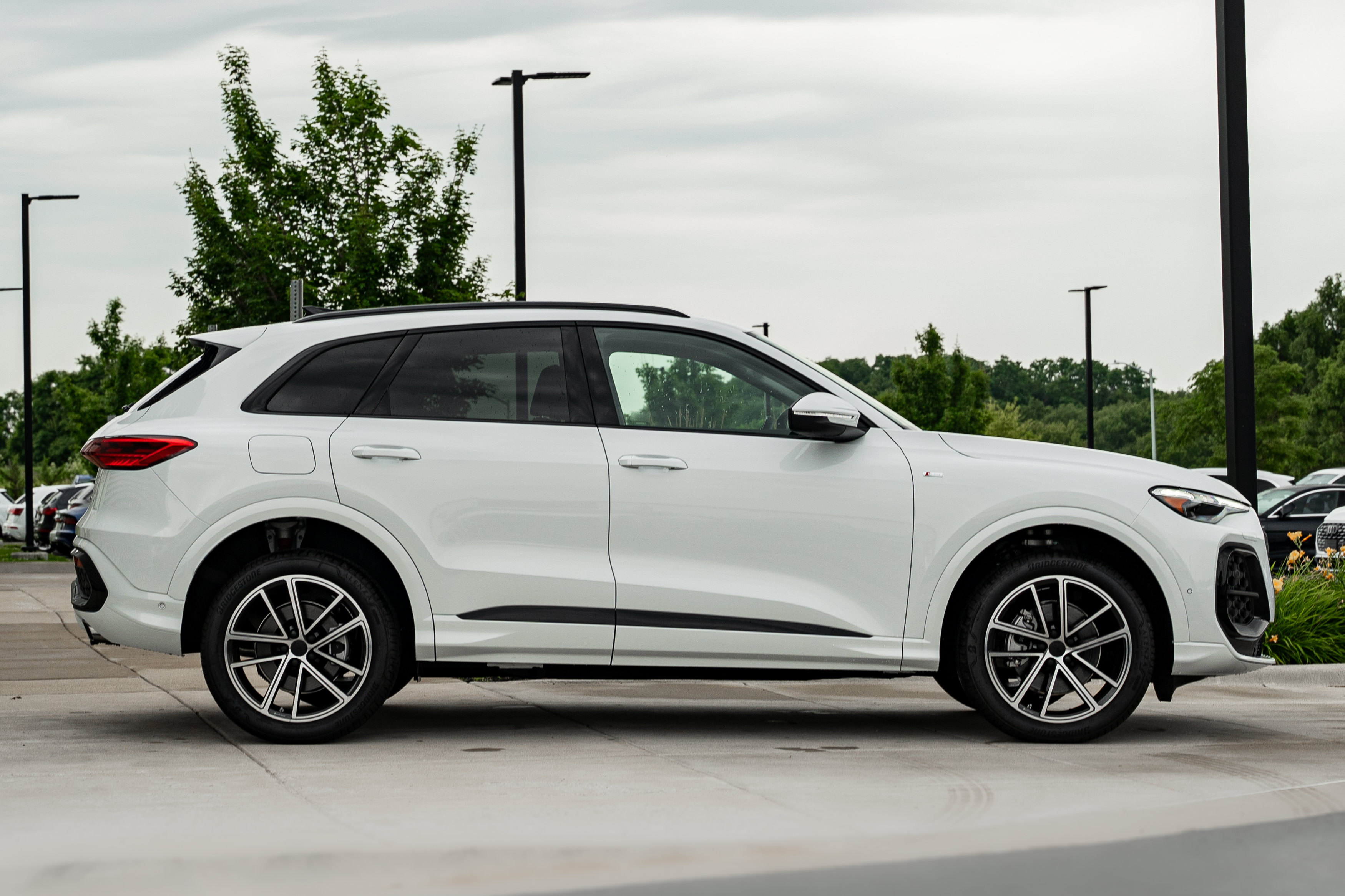 New 2026 Audi Q5 Premium Plus AWD/4WD image 3
