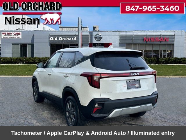 Used 2024 Kia Seltos LX AWD/4WD image 8