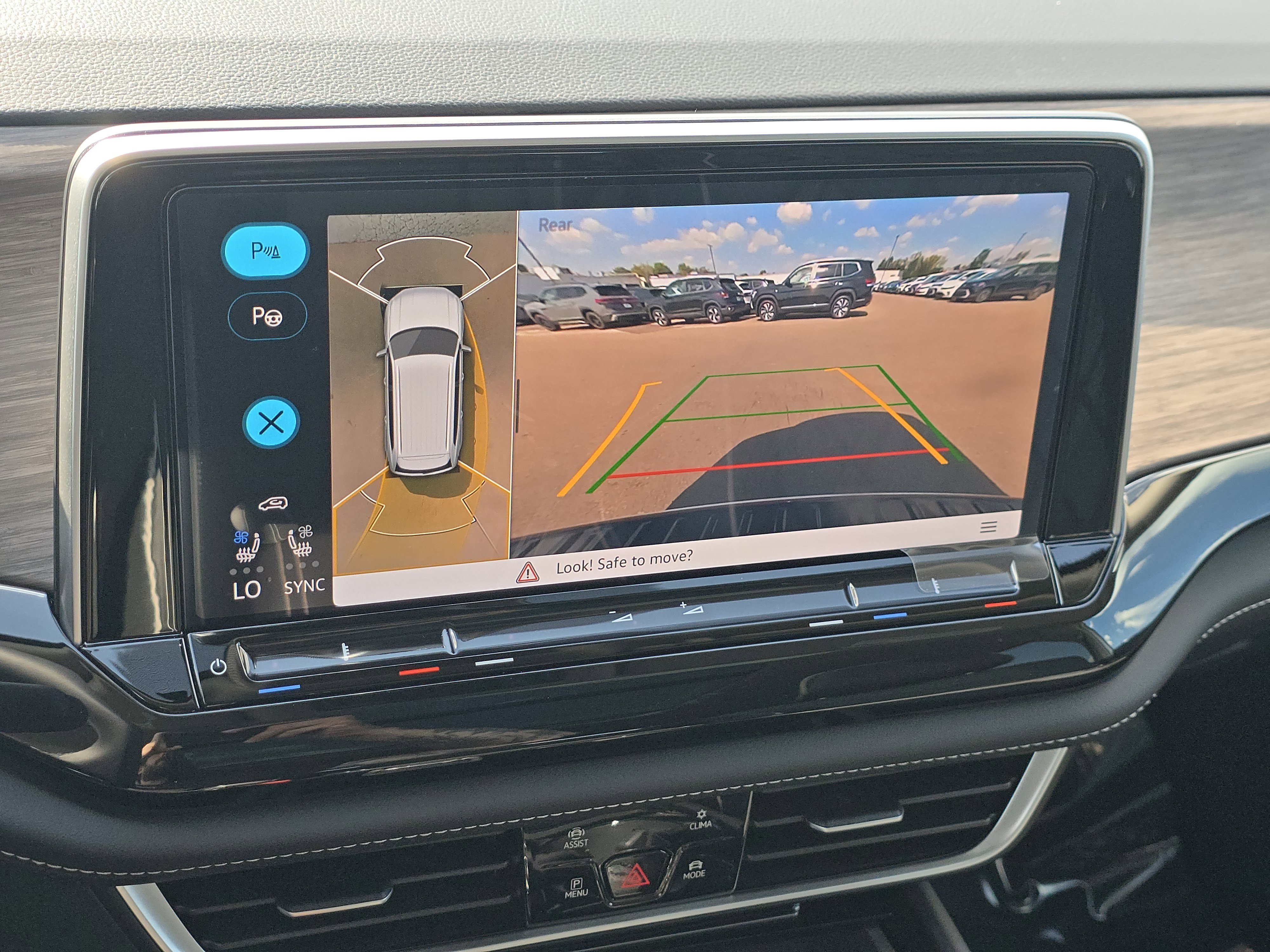 New 2026 Volkswagen Atlas SEL Premium R-Line image 26