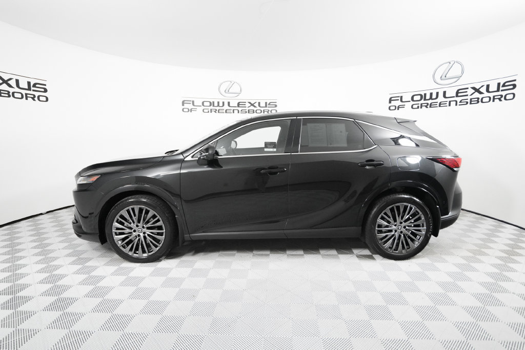 Certified 2025 Lexus RX 450h AWD w/ Convenience Package image 4