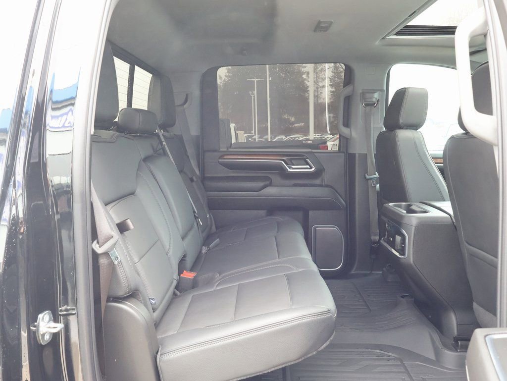 Certified 2024 GMC Sierra 3500 Denali w/ Denali Reserve Package image 44