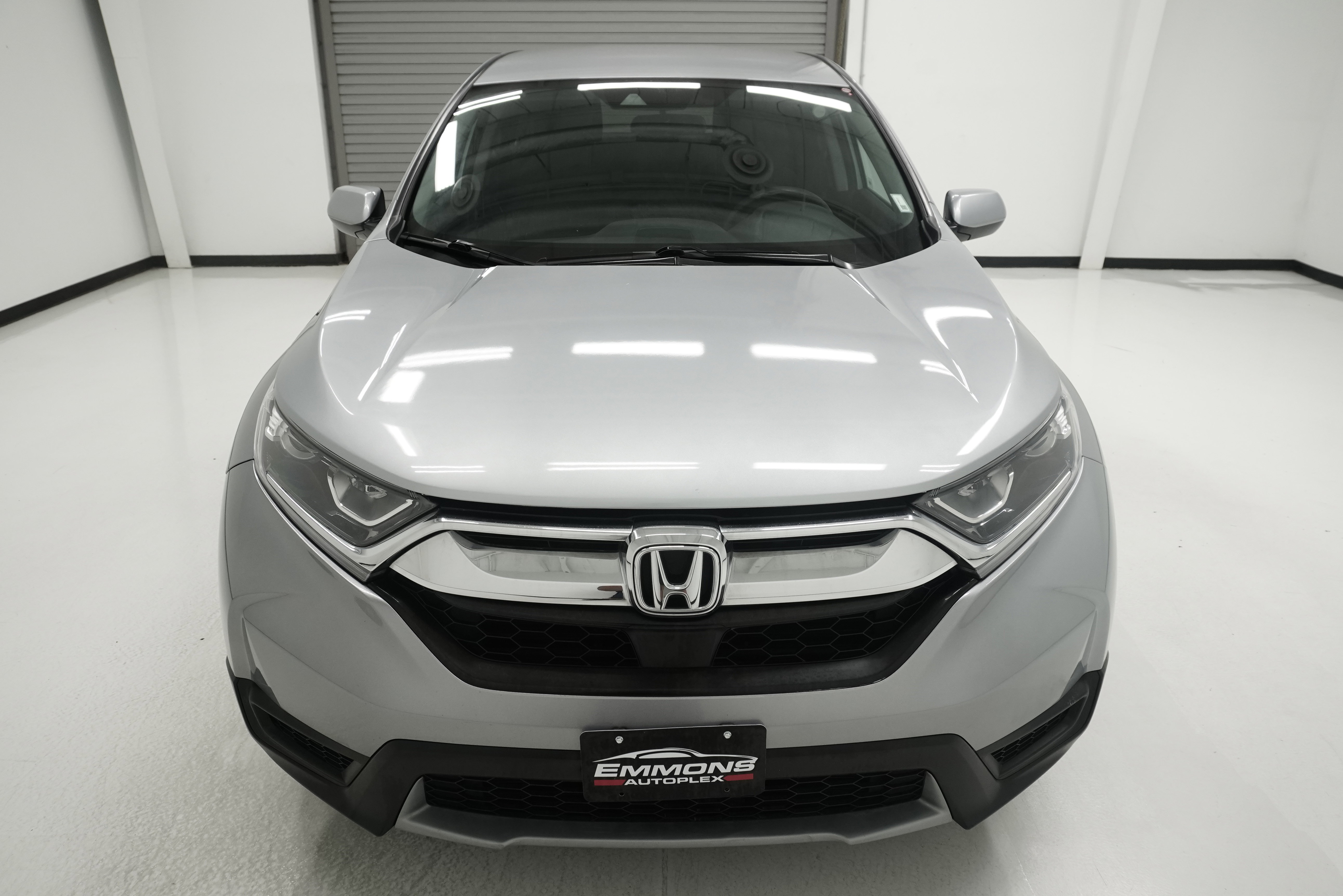 Used 2018 Honda CR-V LX image 2