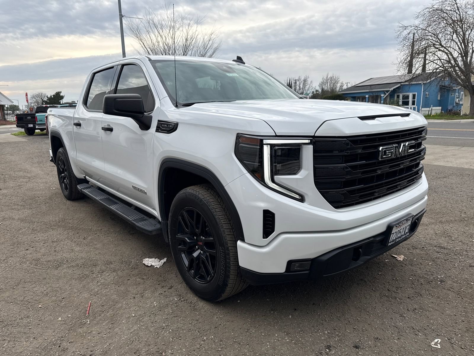 Used 2023 GMC Sierra 1500 Elevation w/ LPO, Elevation Black Package image 7