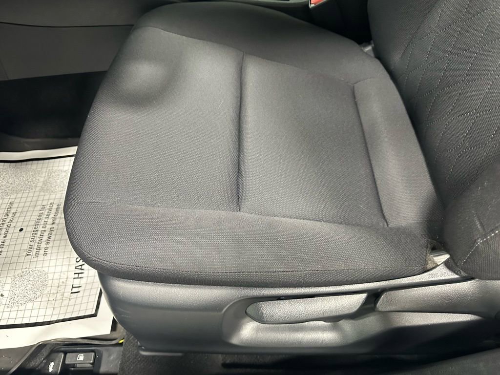 Used 2025 Toyota Corolla LE w/ LE Premium Package image 13