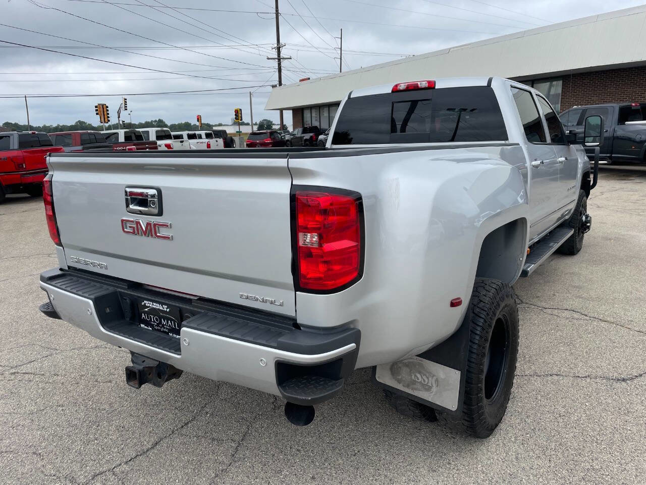 Used 2015 GMC Sierra 3500 Denali w/ Duramax Plus Package image 6