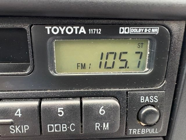 Used 1996 Toyota Camry LE FWD image 5