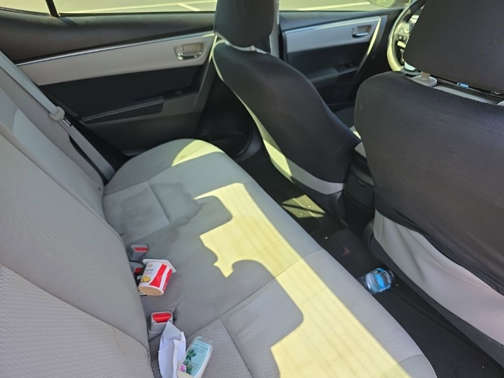 Used 2014 Toyota Corolla LE image 15