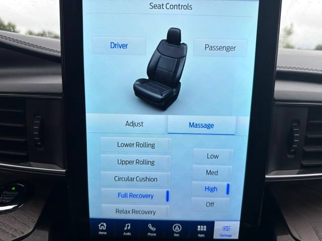 Used 2021 Ford Explorer Platinum w/ Equipment Group 601A AWD/4WD image 40