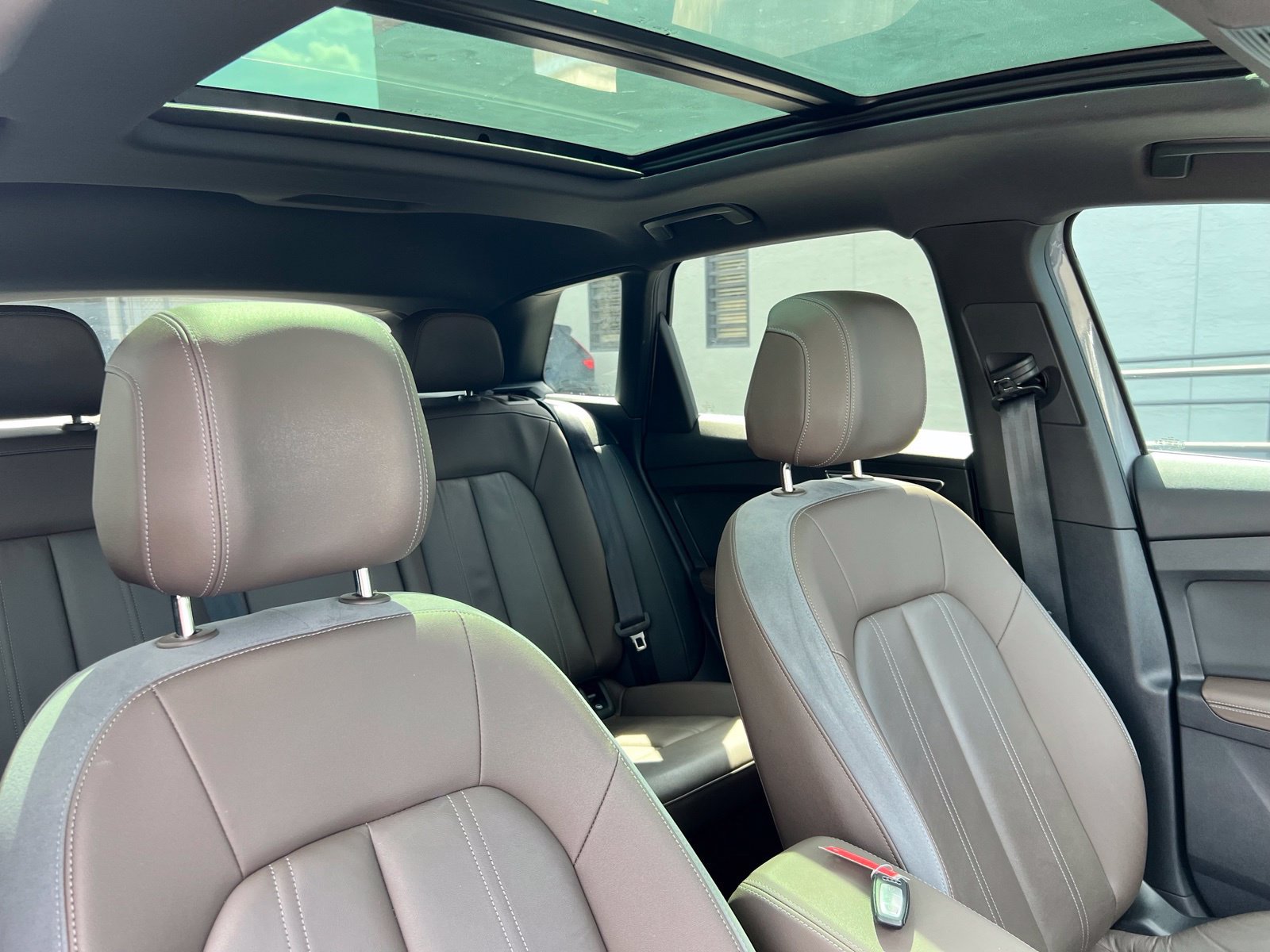 Used 2024 Audi Q4 e-tron Premium Plus RWD image 73