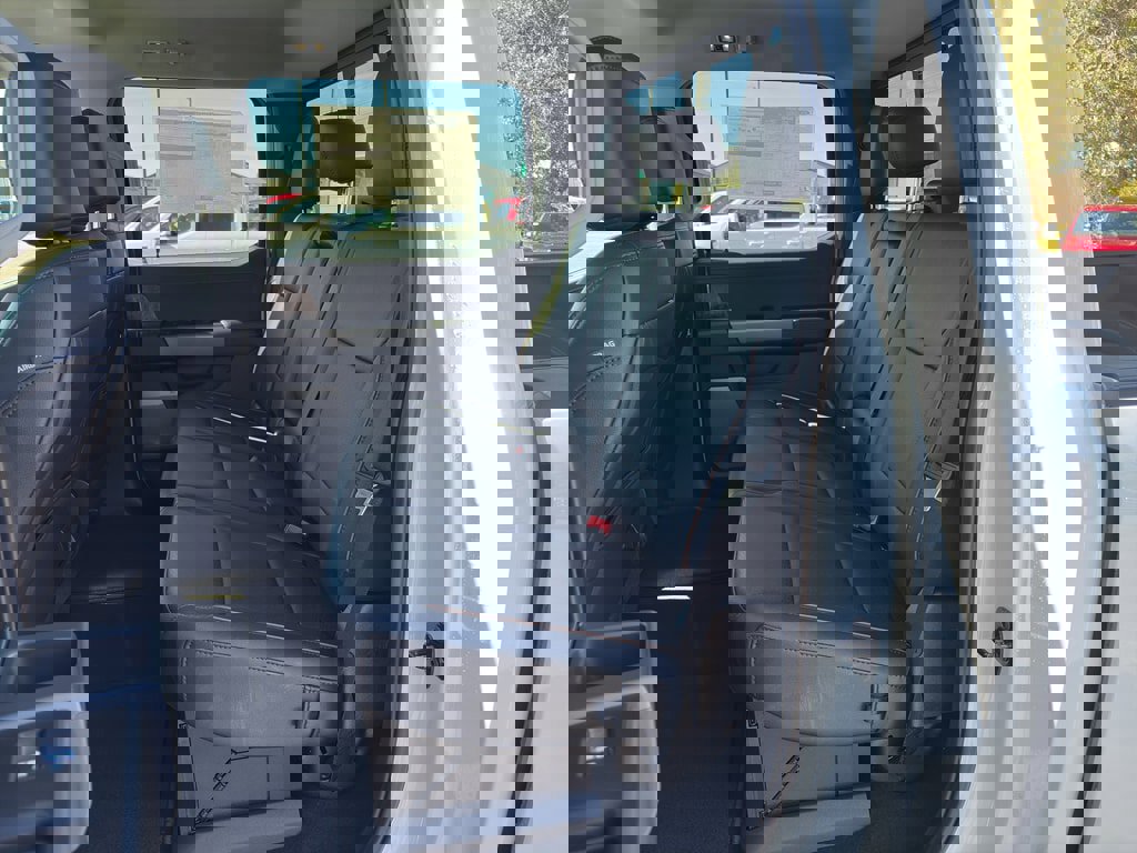 New 2026 Ford F350 Lariat image 22