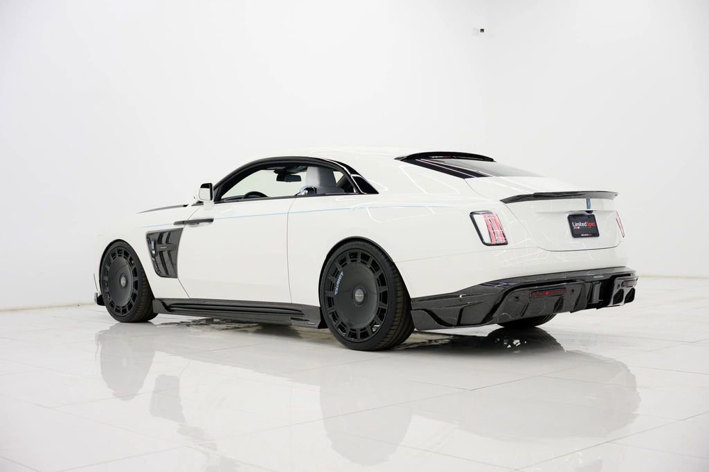 Used 2025 Rolls-Royce Spectre AWD/4WD image 25