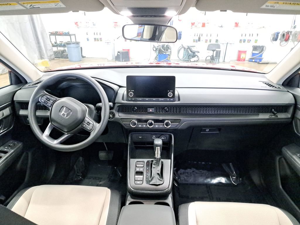 Used 2025 Honda CR-V LX image 18