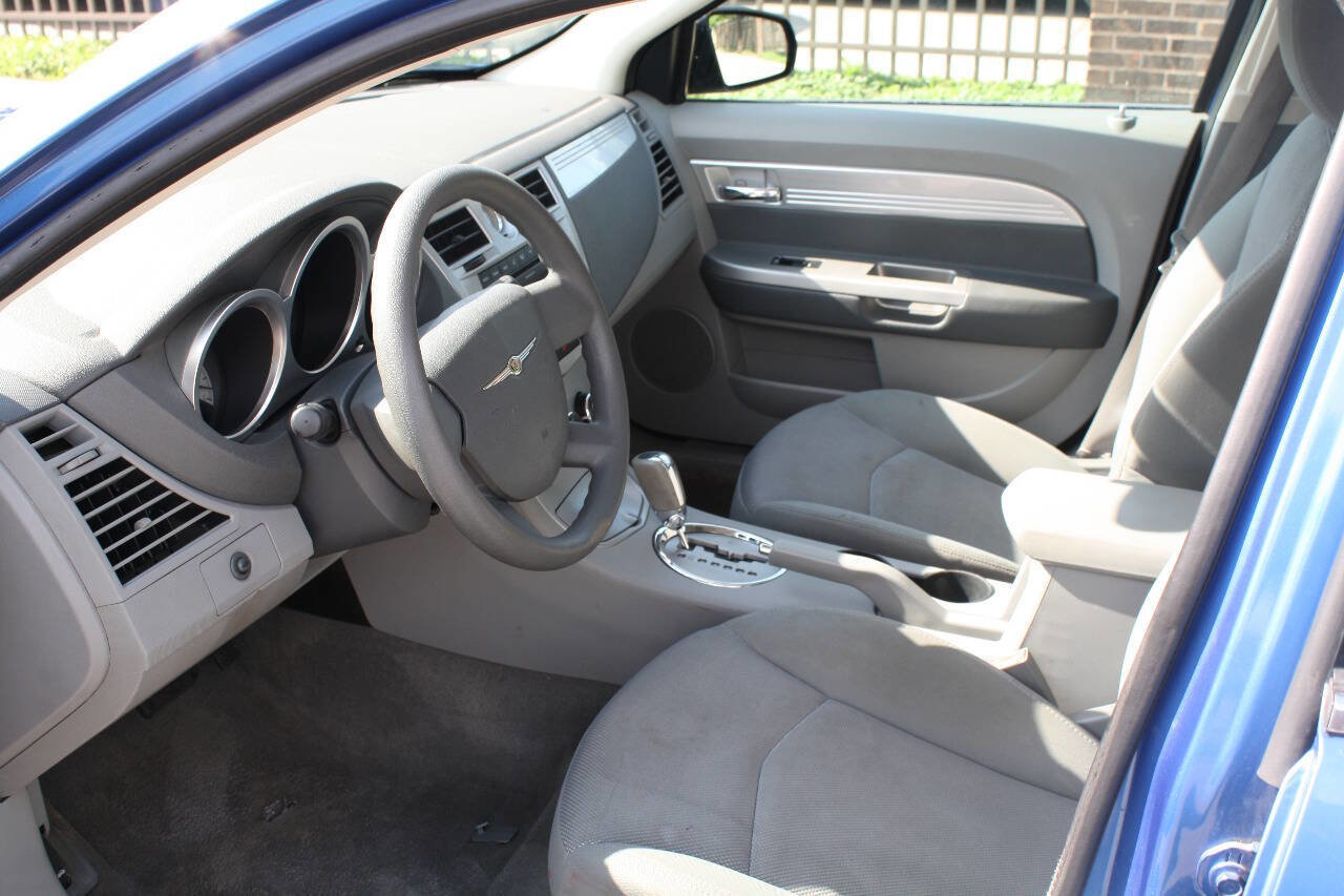 Used 2007 Chrysler Sebring Touring FWD image 5