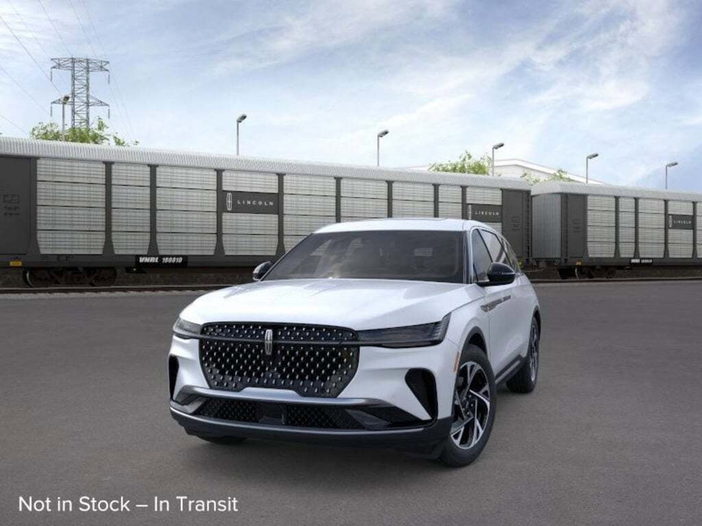 New 2026 Lincoln Nautilus Premier w/ Equipment Group 102A image 24