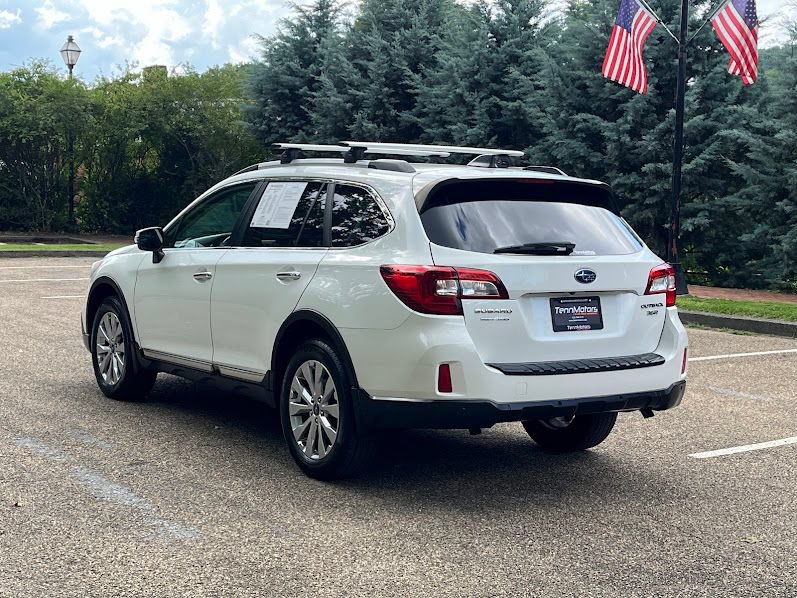 Used 2017 Subaru Outback 3.6R Touring w/ Protection Package #1 AWD/4WD image 23