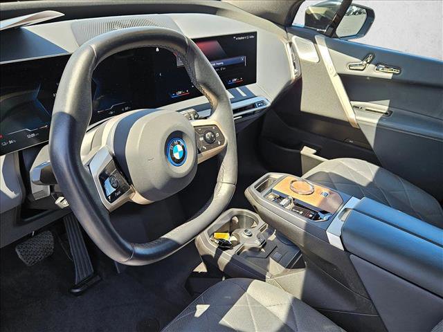 Certified 2023 BMW iX M60 w/ Executive Package AWD/4WD image 10