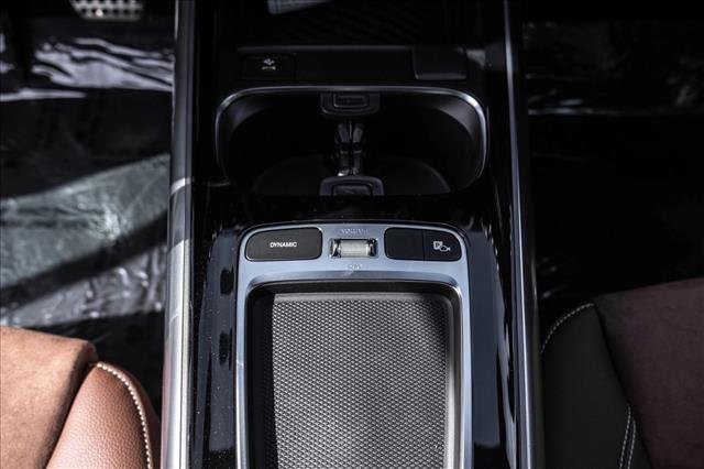 New 2026 Mercedes-Benz GLA 35 AMG 4MATIC image 19