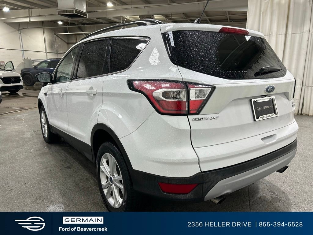 Used 2018 Ford Escape SE w/ Ford Safe & Smart Package AWD/4WD image 6