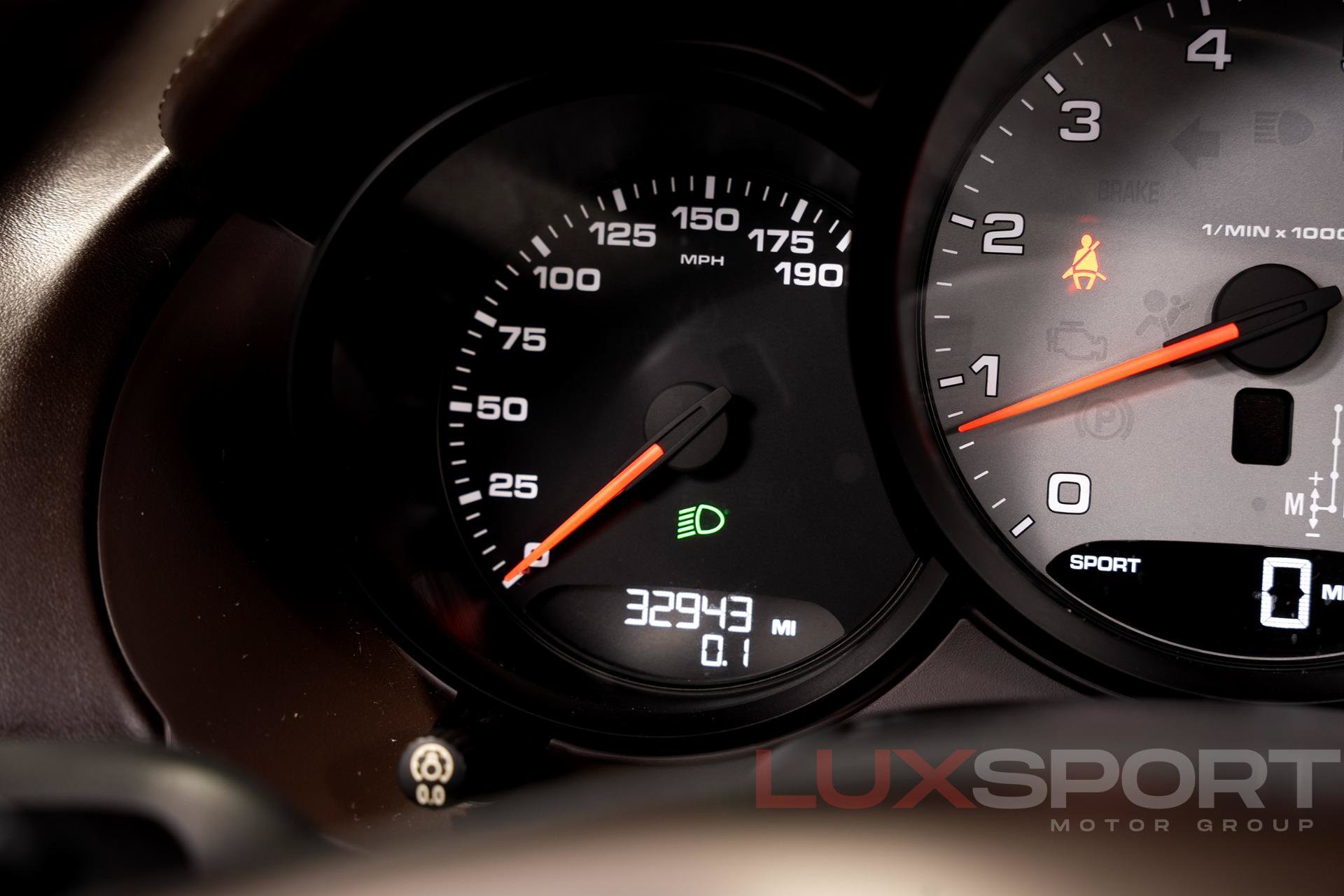 Used 2016 Porsche Boxster S RWD image 40