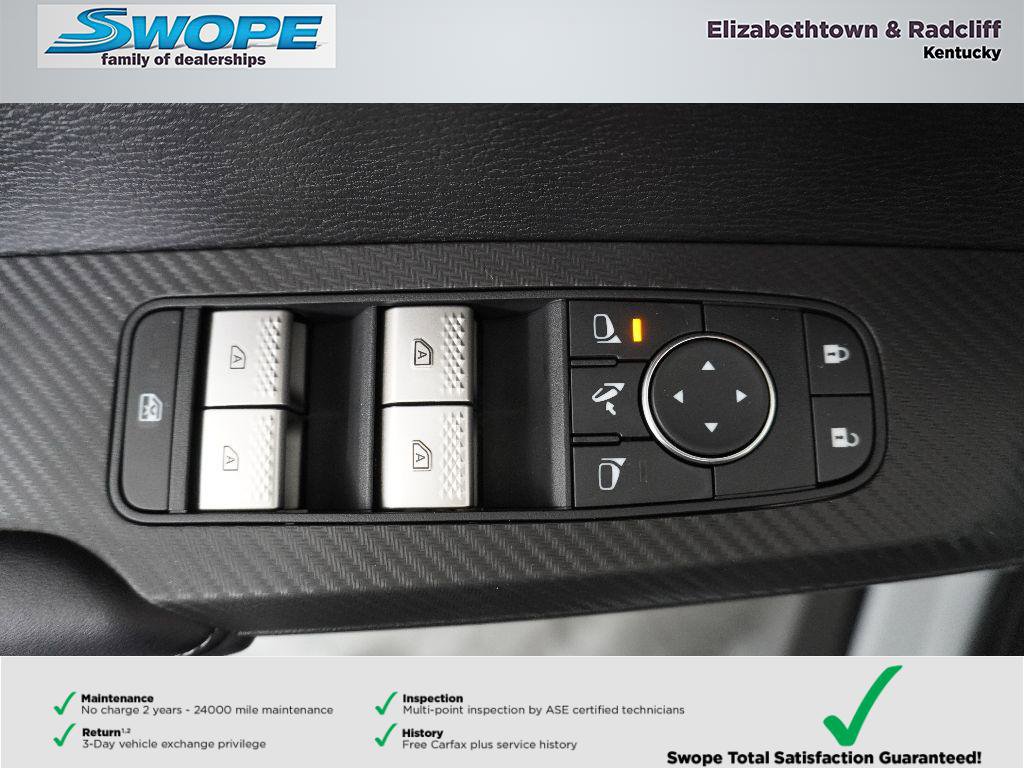 Used 2025 Mitsubishi Outlander Trail Edition image 30
